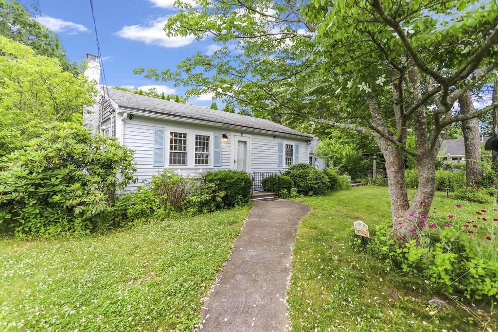 9 Gilbert Street - Photo 1