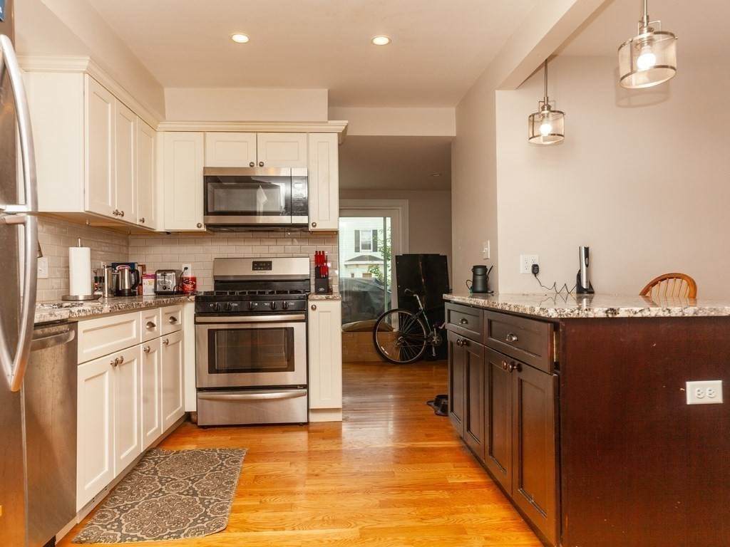 16 Mayhew St - Photo 1