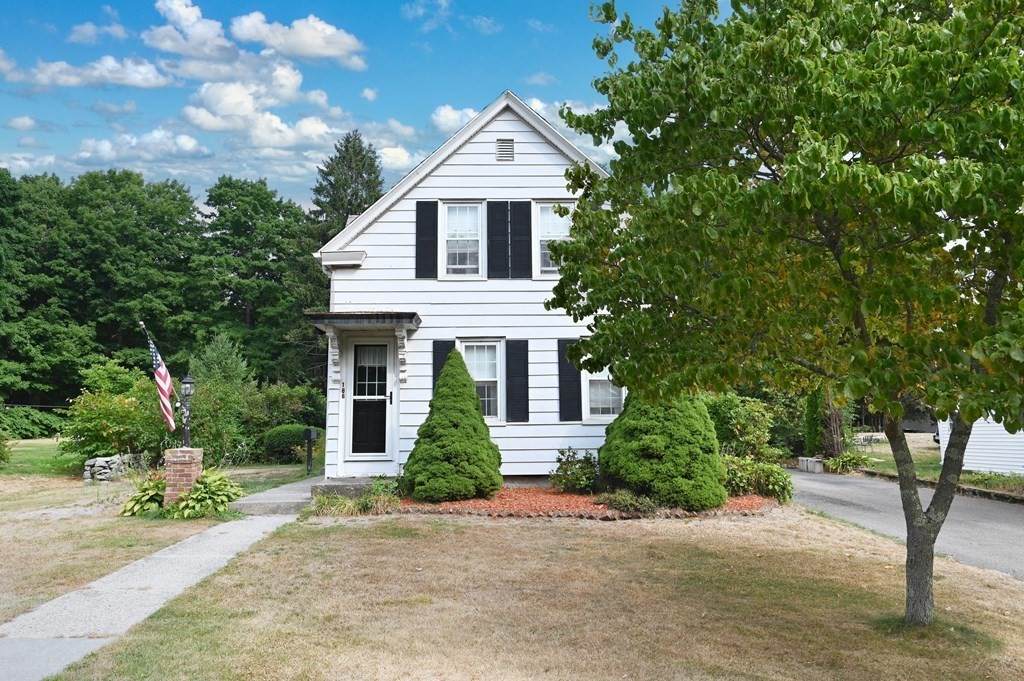 186 East Spring - Photo 1