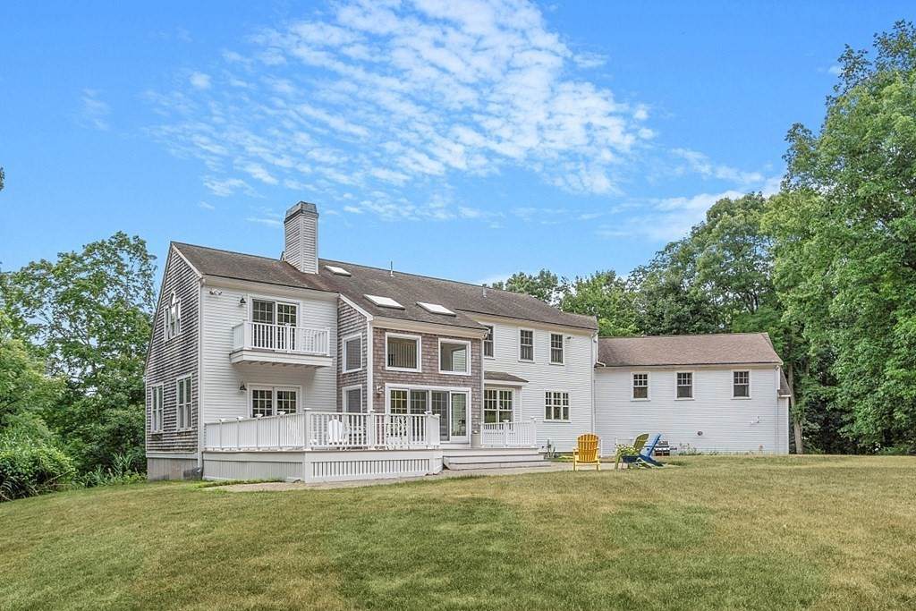 10 Dover Hill Rd - Photo 1