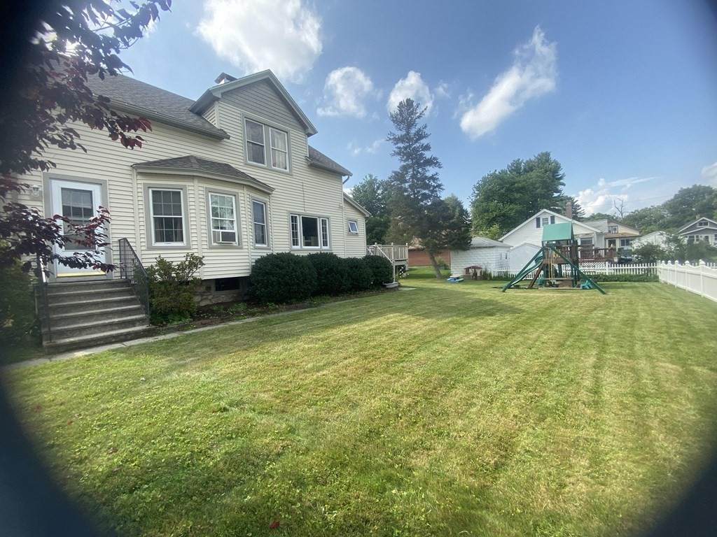 4 Drummond Ave. - Photo 1