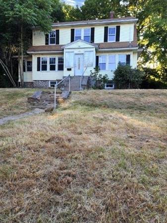399 May St - Photo 1