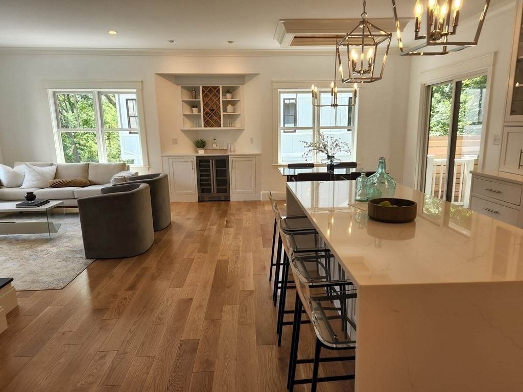 148 Pine St - Photo 1