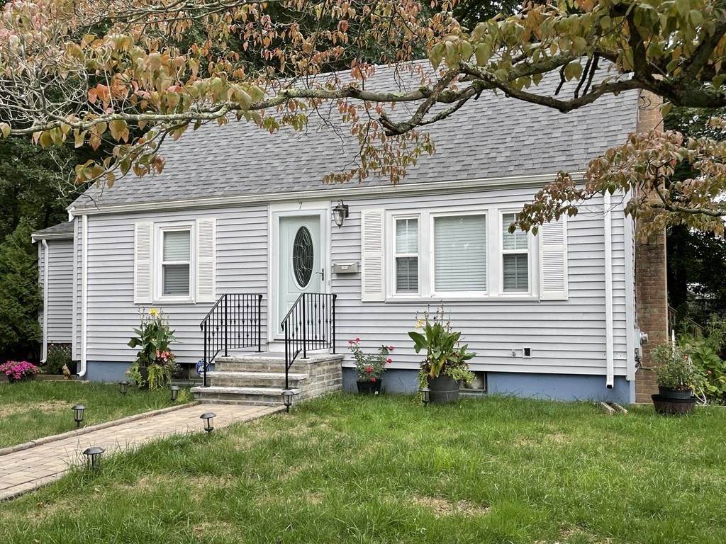 7 Marconi Dr - Photo 1