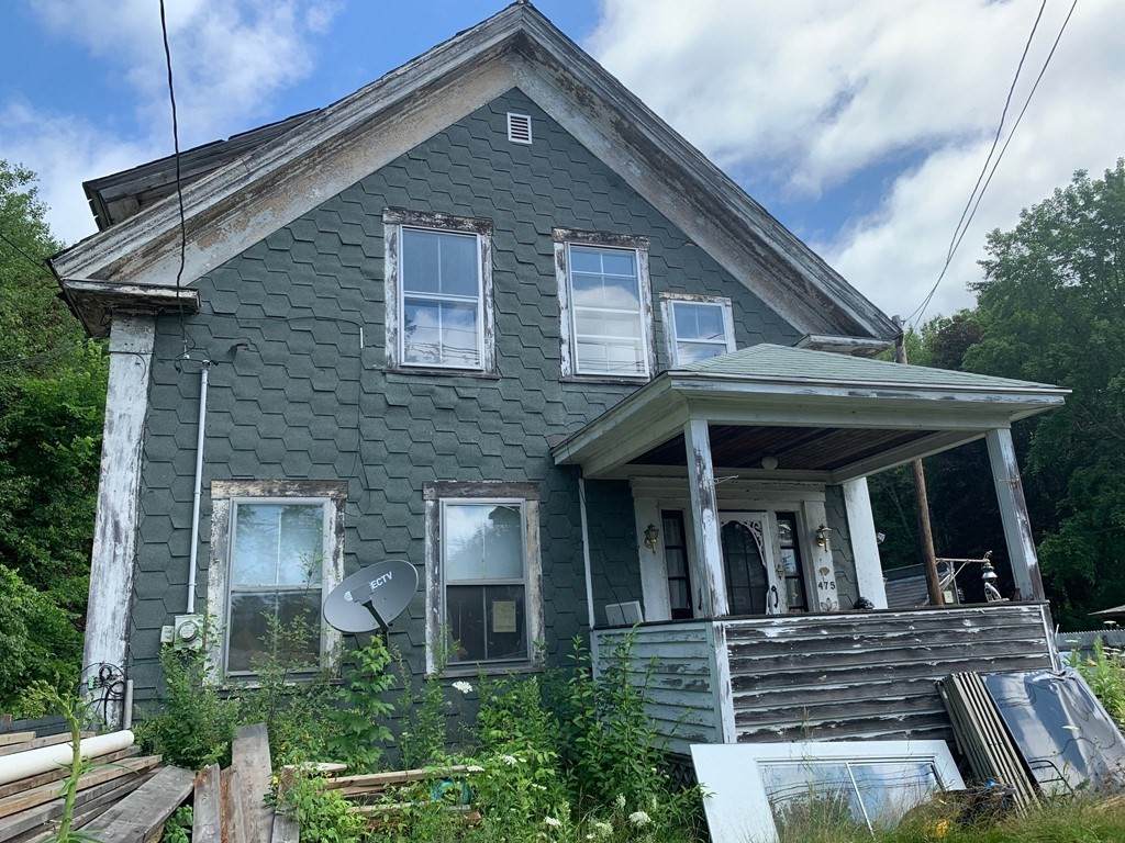 475 E Main St - Photo 1