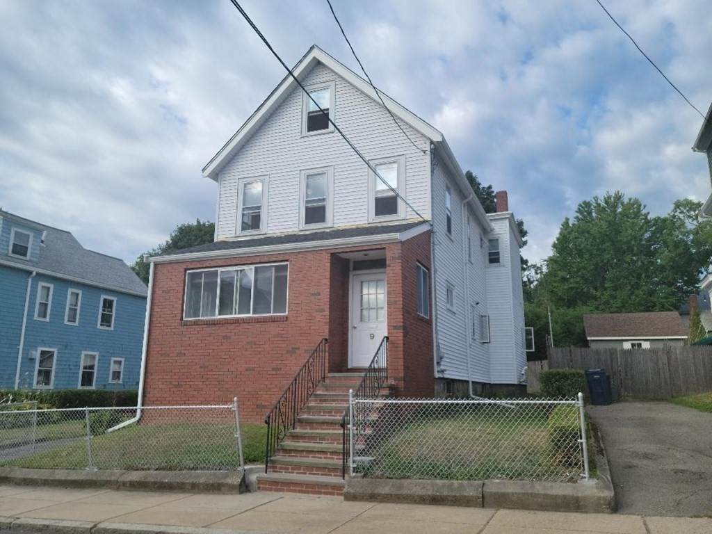 9 Crandall St - Photo 1