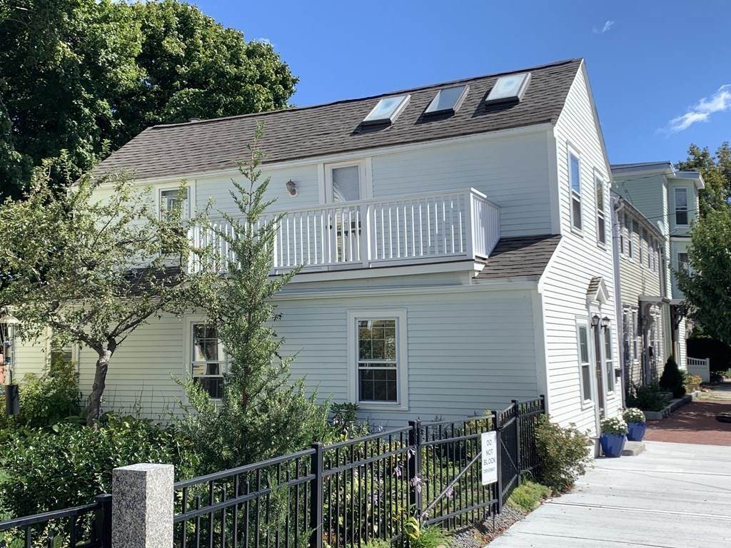 54 Washington - Photo 1