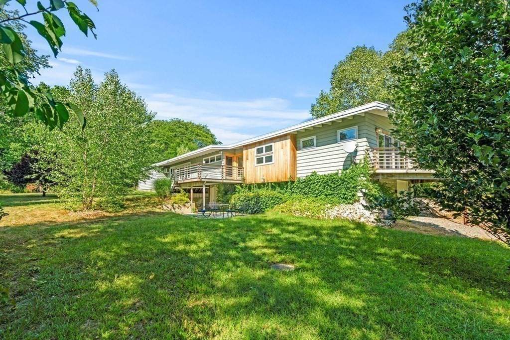 32 Skylark Lane - Photo 1