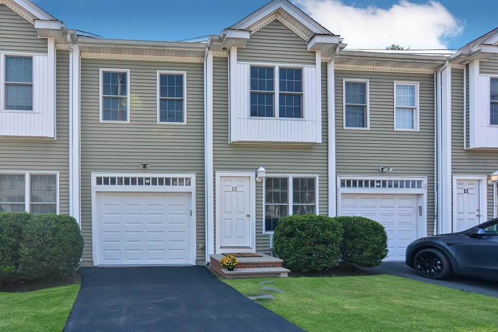 13 Maple Ave - Photo 1