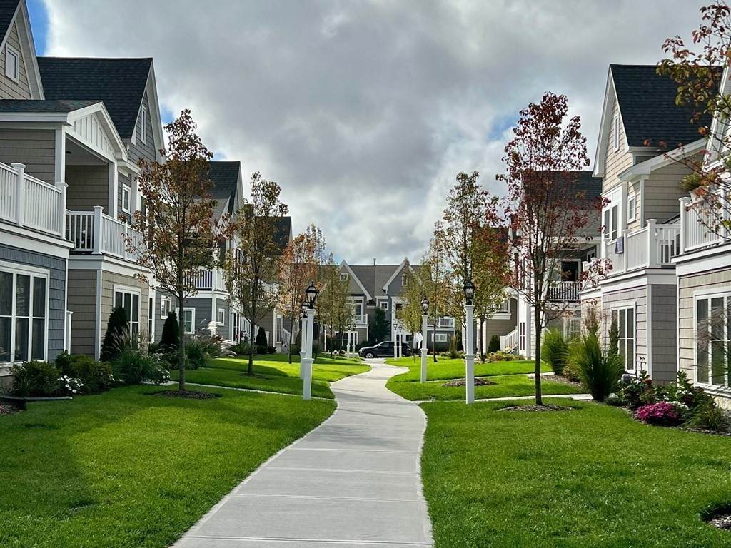 16 Daisy Lane - Photo 1