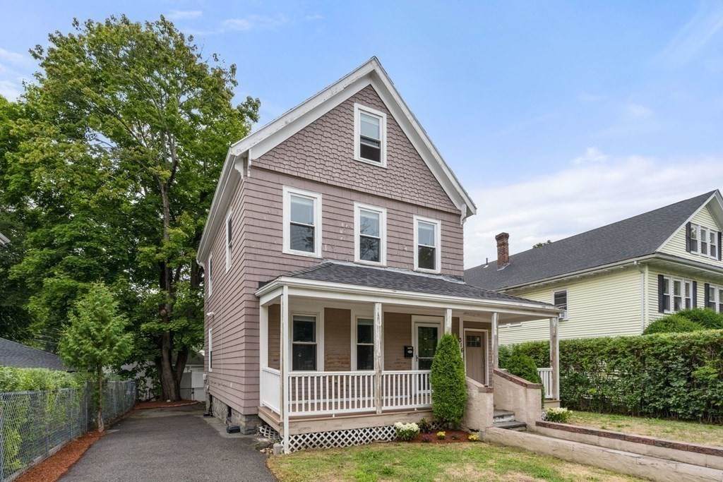 316 Blue Hills Parkway - Photo 1