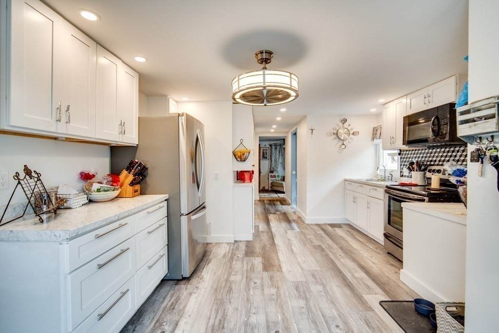 84 Price Street - Photo 1