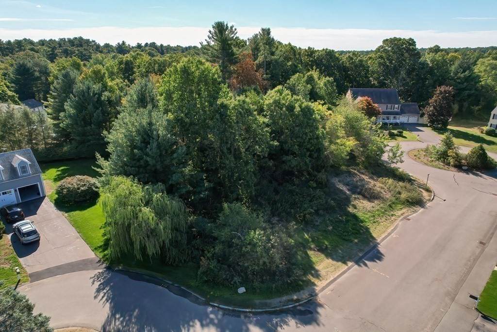 1 Homestead Dr - Photo 1