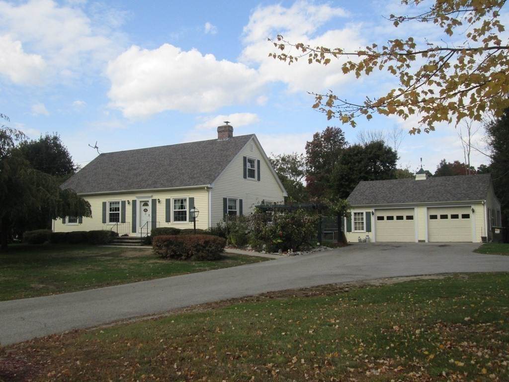 9 Ash St - Photo 1