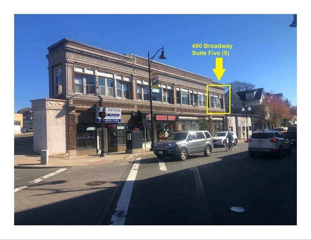 490 Broadway - Photo 1