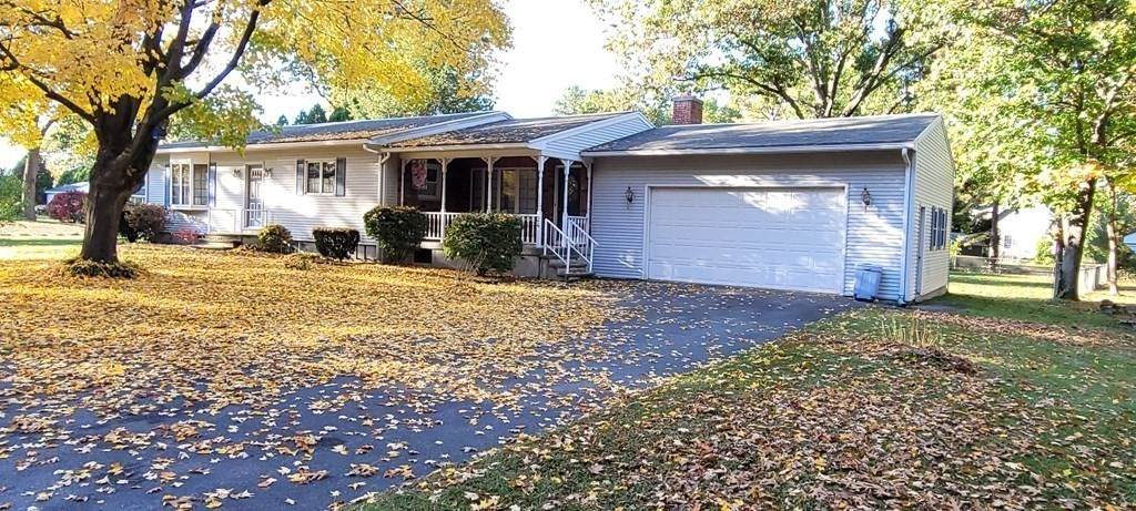 24 Woodlawn St - Photo 1