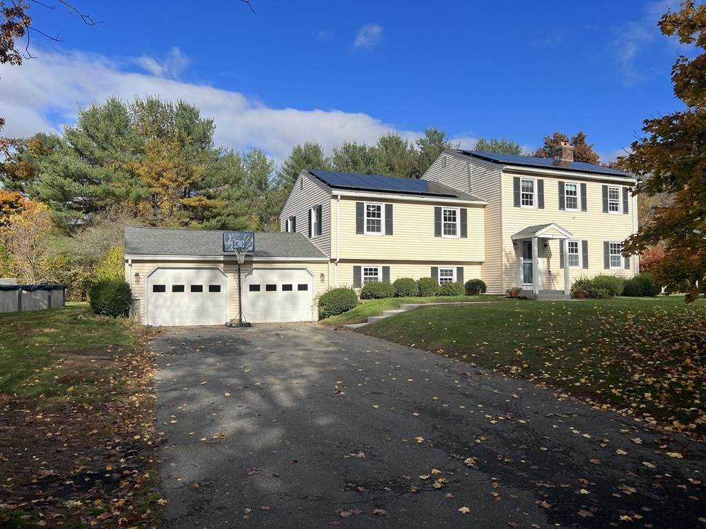 7 Ladd Ln - Photo 1