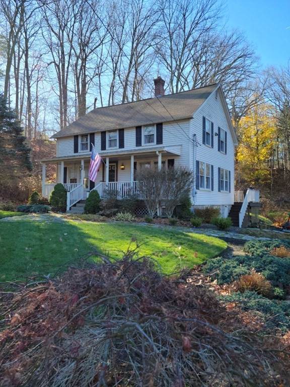 24 Pleasant St - Photo 1