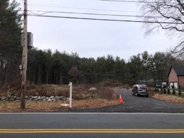 492 North St - Photo 1