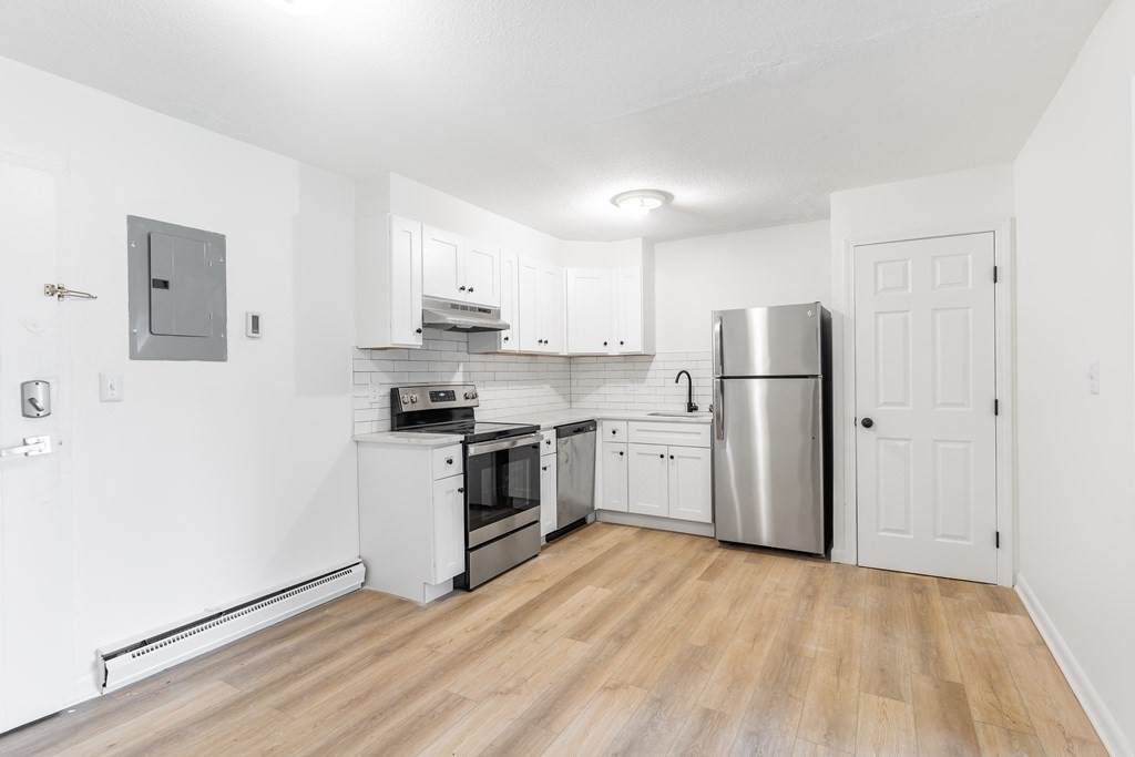 31 Vine St - Photo 1