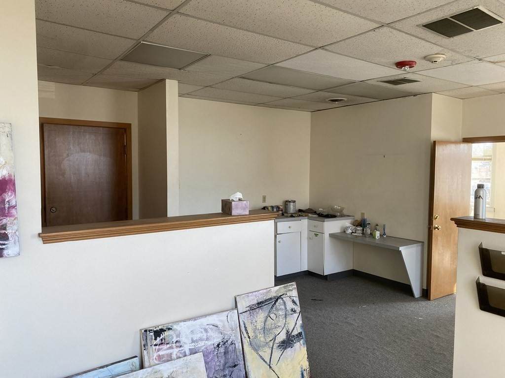 815 Washington St - Photo 1