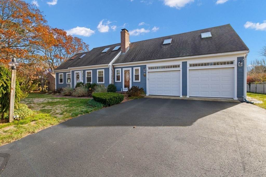 6 Weeks Pond Dr - Photo 1