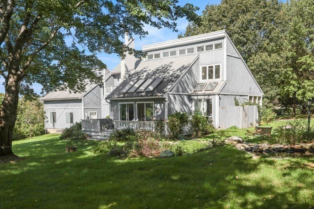 52 Plover Hill Rd - Photo 1