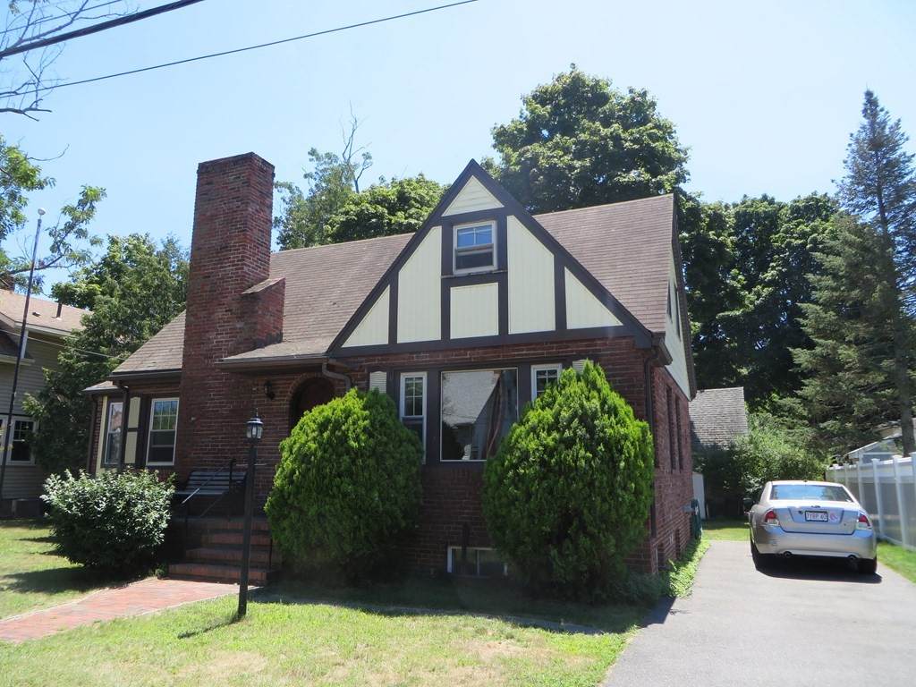 10 Hanson St - Photo 1
