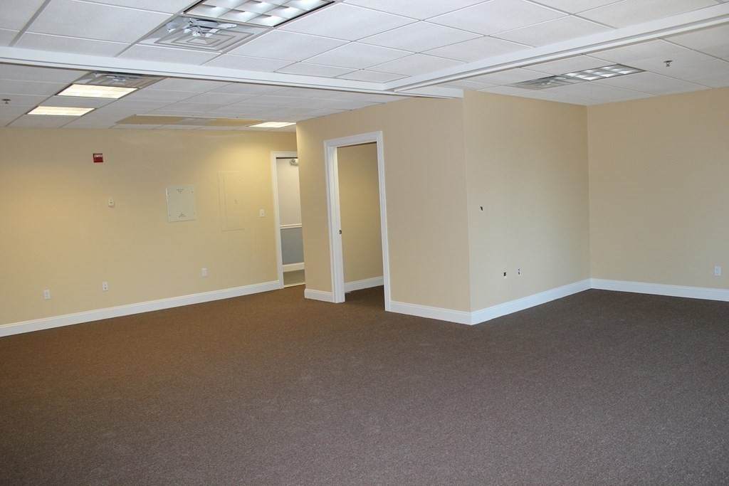 9 Summer St - Photo 1