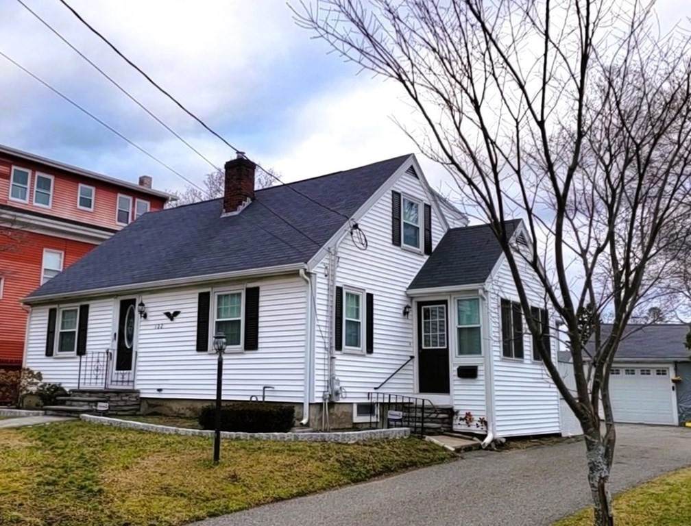 122 Longwood Ave - Photo 1