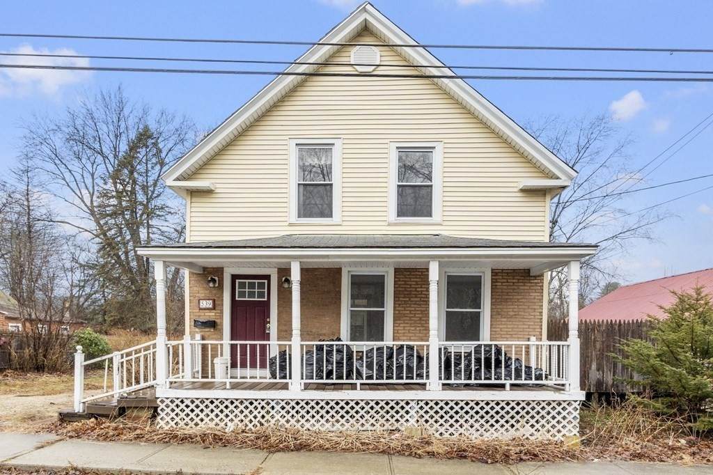539 Sanders St - Photo 1