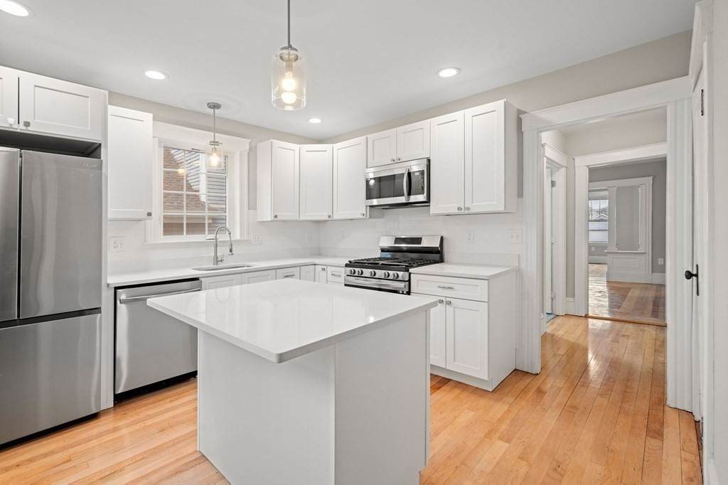 4 Barr Street - Photo 1