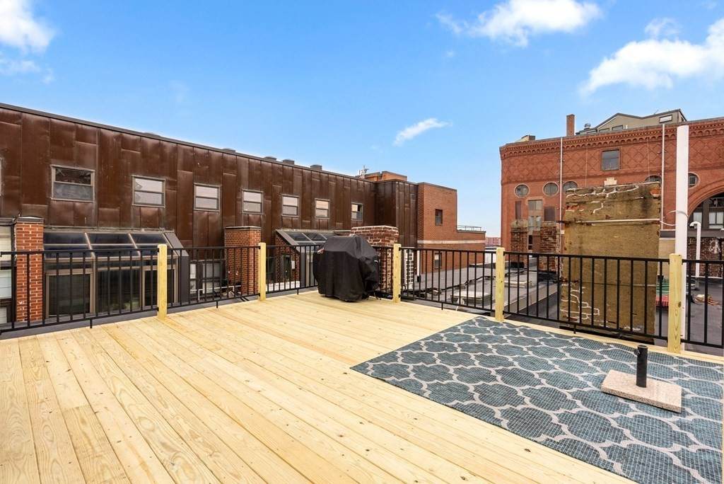 39 Salutation St - Photo 1