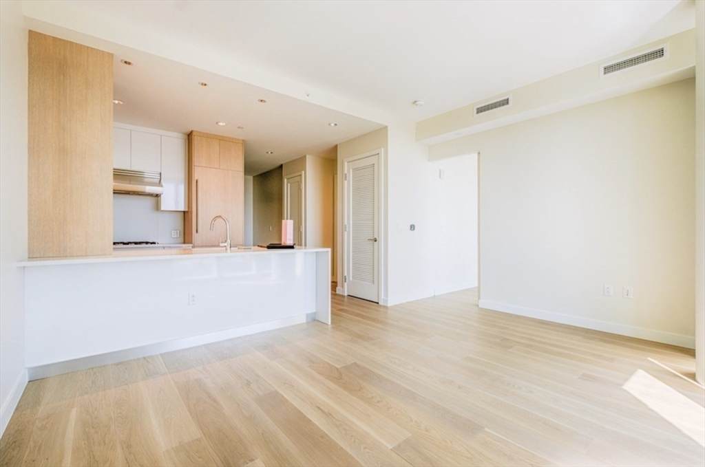 188 Brookline Ave - Photo 1
