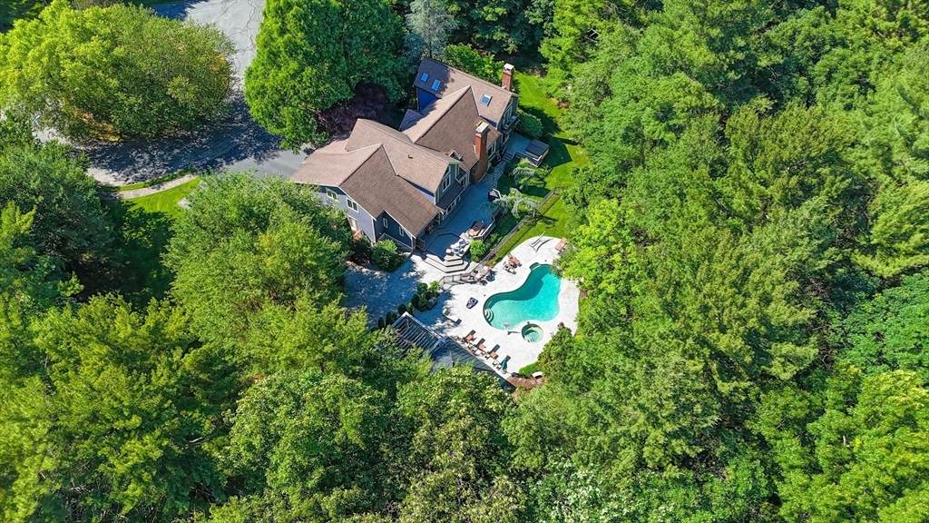 60 Lantern Lane - Photo 1