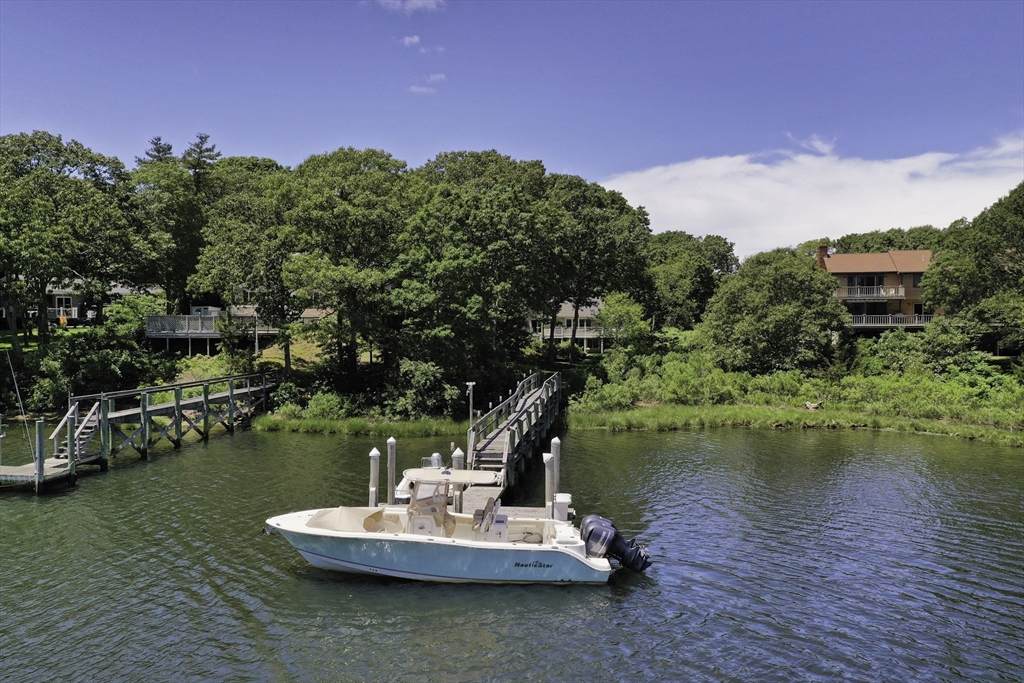 184 Acapesket Road - Photo 1