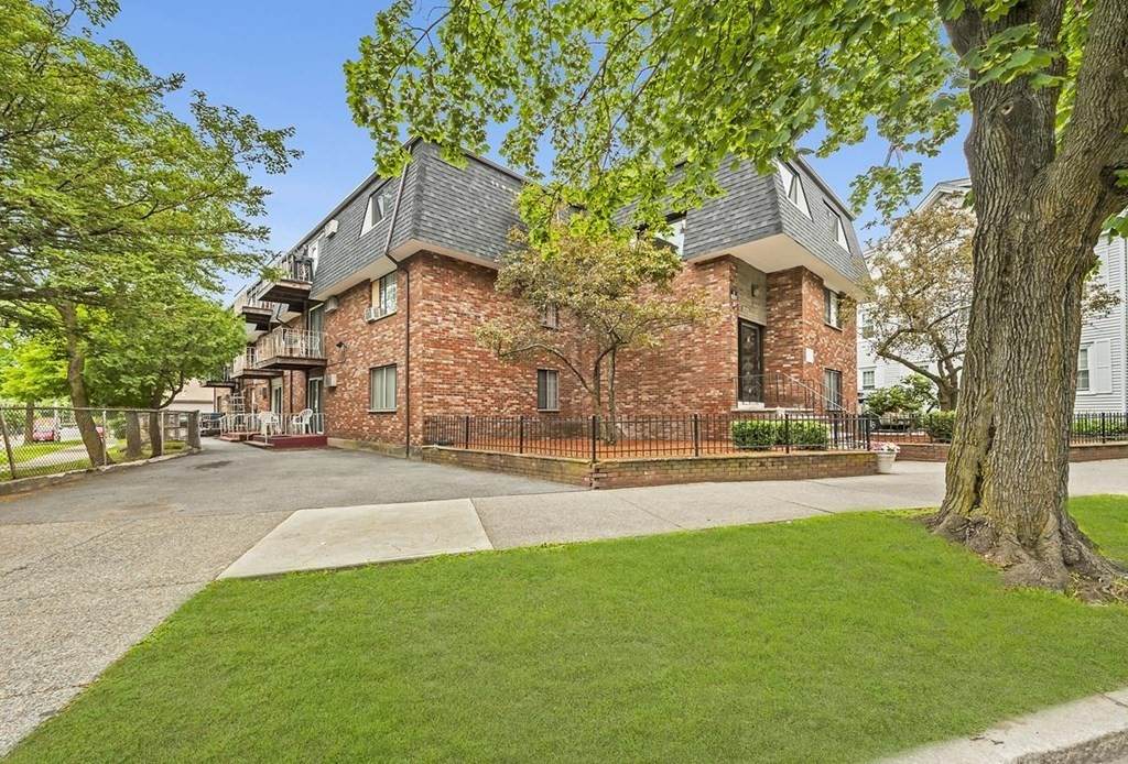 55 Broad Street - Photo 1