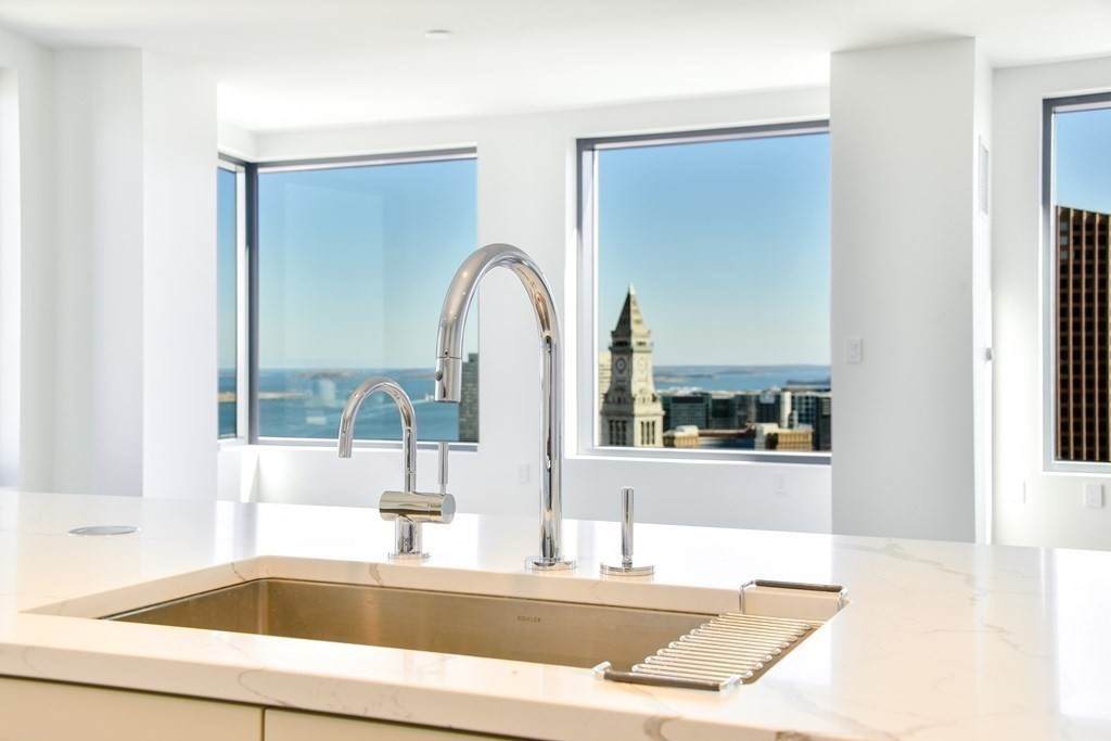 110 Sudbury Street - Photo 1