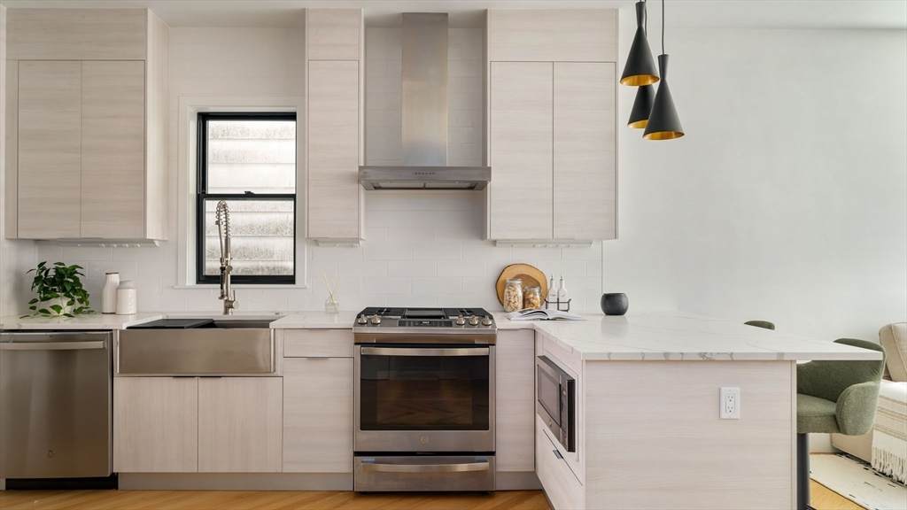 86 Princeton - Photo 1