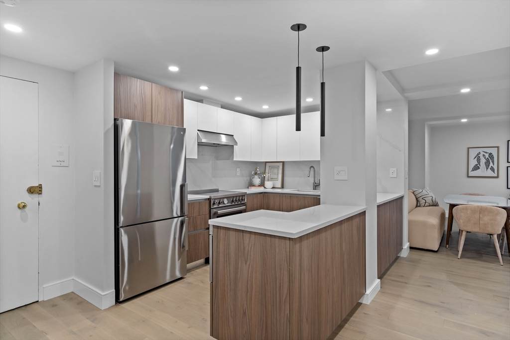 45 Longwood Ave - Photo 1
