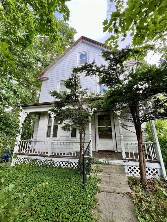 245 Webster St - Photo 1
