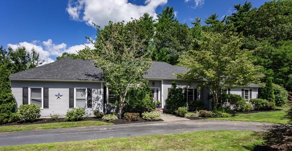 124 Wolf Pond Rd - Photo 1