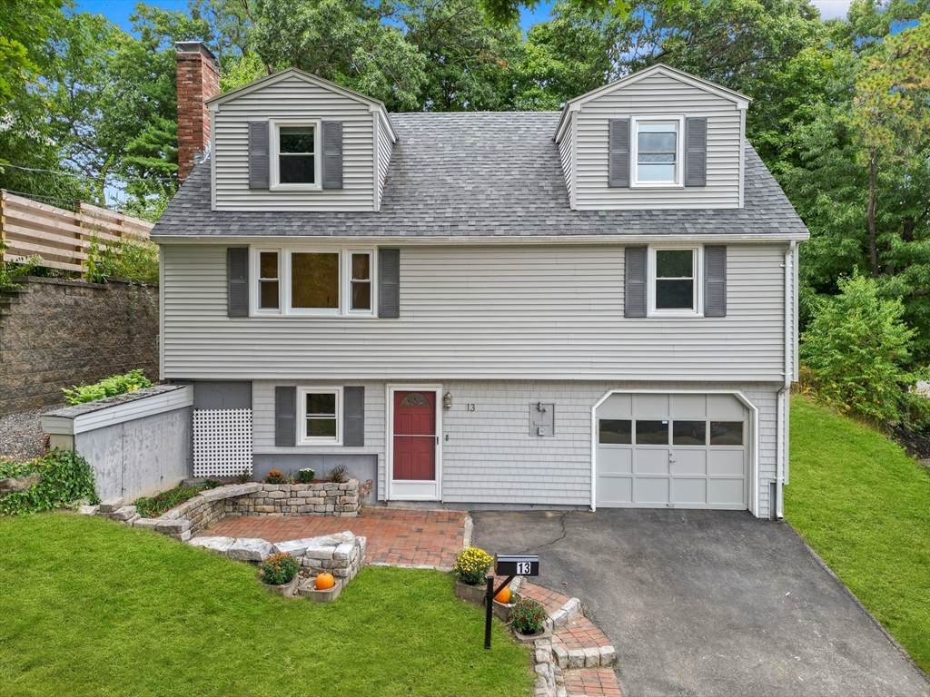13 Western Ave - Photo 1