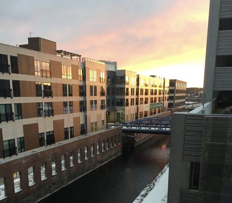 200 Market - Photo 1