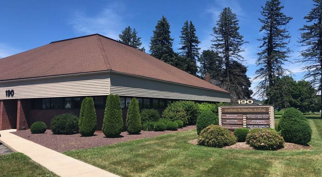 190 Russell Street - Photo 1