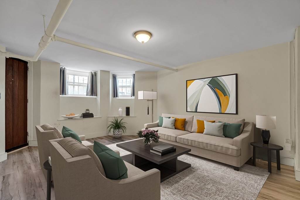 98 Saint Paul Street - Photo 1