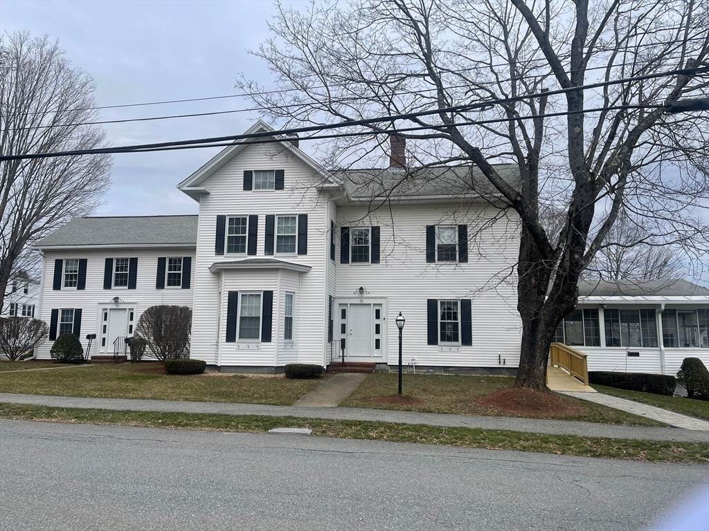 15-17 Oak St - Photo 1