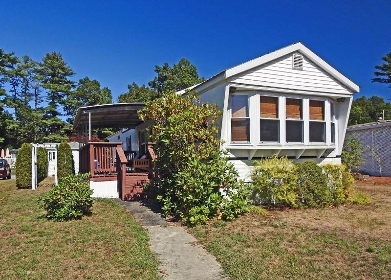 103 Castle Drive - Photo 1