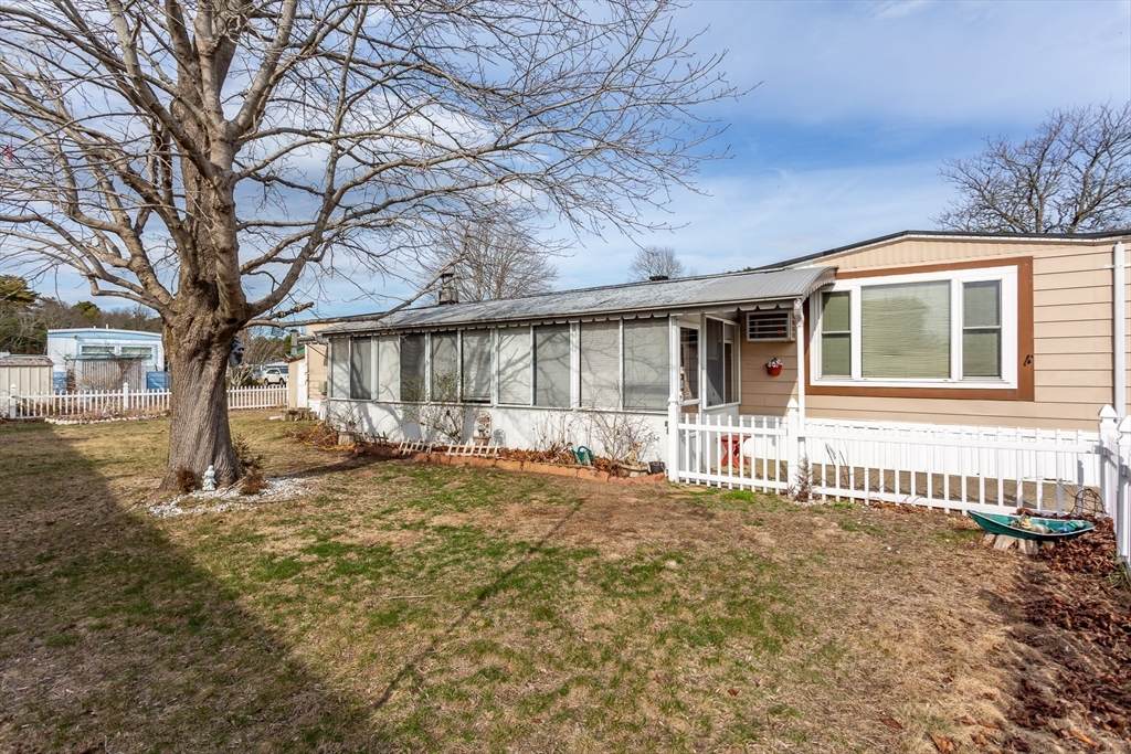 20 Madeline St - Photo 1
