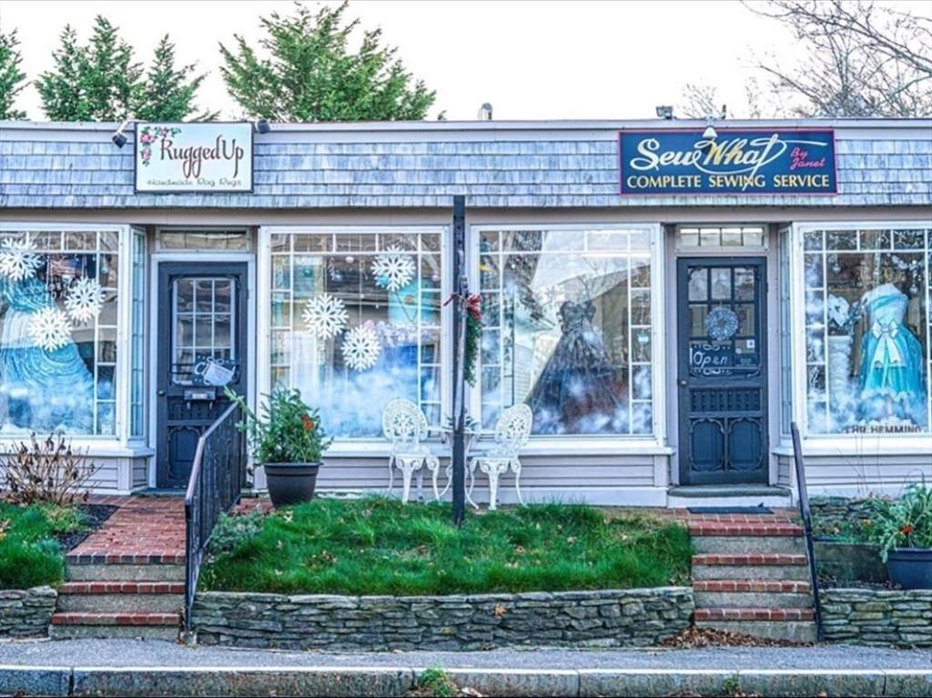 705 Main St - Photo 1